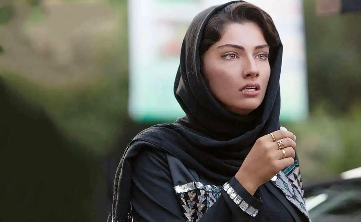 (ویدئو) شوخی عجیب با بازیگر خانم: من قبلا شمارو اندرزگو ندیدم؟