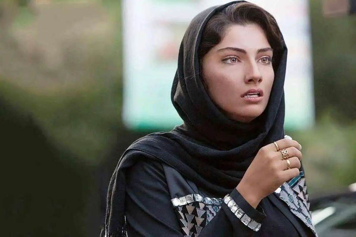 (ویدئو) شوخی عجیب با بازیگر خانم: من قبلا شمارو اندرزگو ندیدم؟