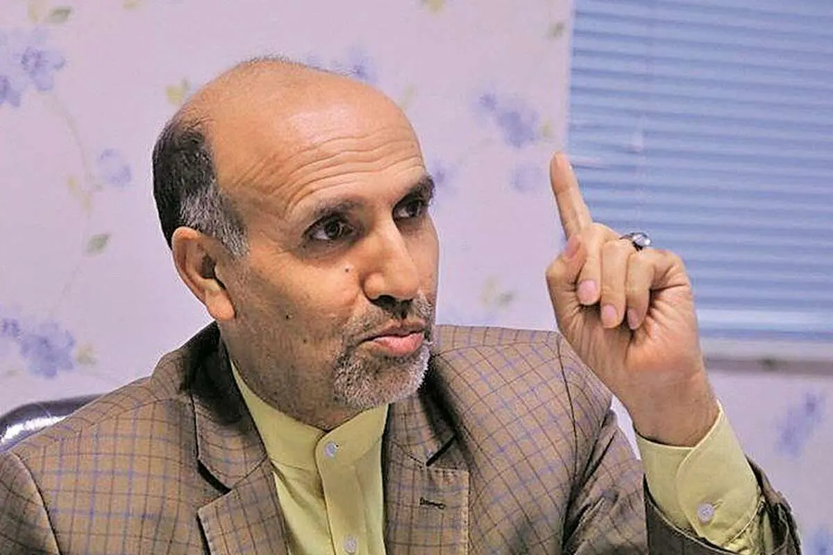 مهدی پازوکی: کشور را قبیلهای مدیریت میکنند؛ از برنامه ۷ هزار صفحهای آقای رئیسی ۷ صفحه هم ندیدیم