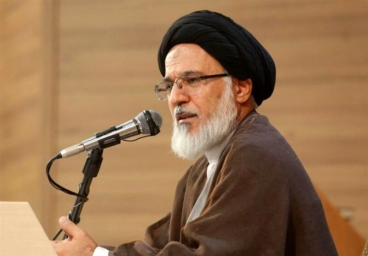 عضو خبرگان: ما در مرحله تدوین قانون جدید برای جهان هستیم