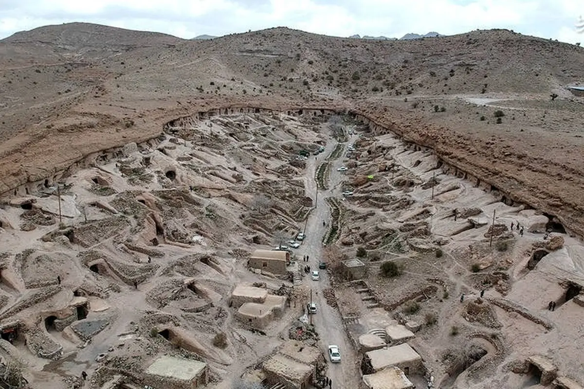 (ویدئو) کشف یک روستای ۷هزار ساله، وسط شهر شیراز