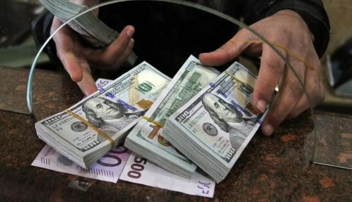 واکنش شدید قیمت دلار به سیاست ارزی جدید