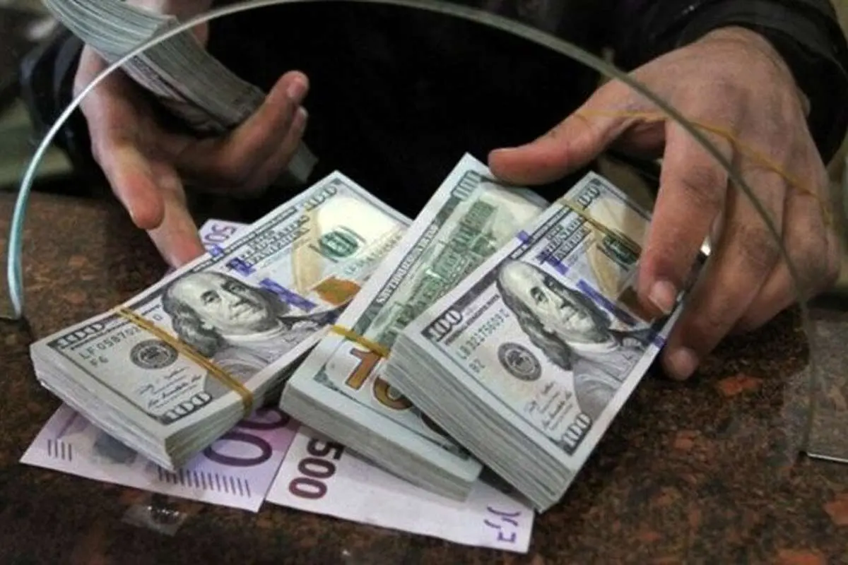 واکنش شدید قیمت دلار به سیاست ارزی جدید