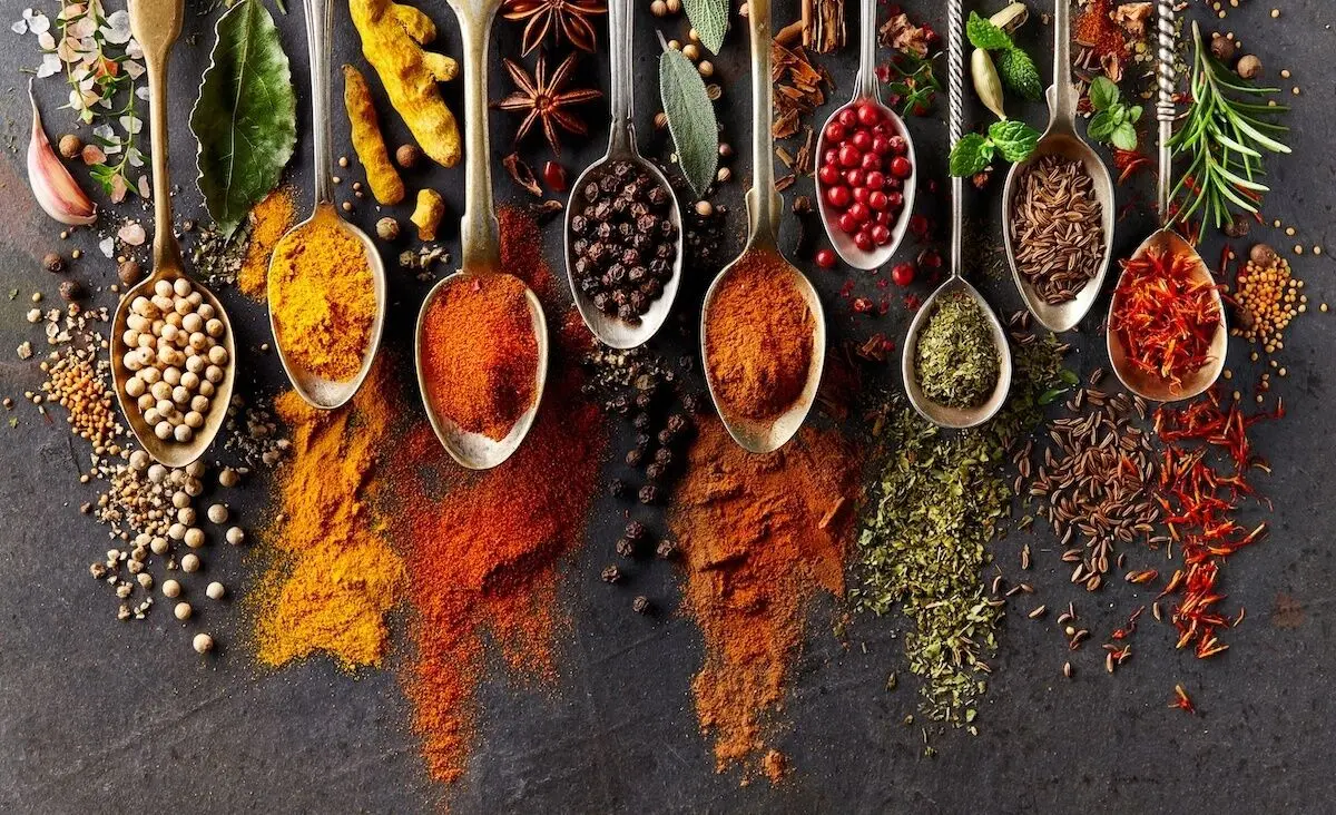 با ادویه مخصوص هر غذا آشنا شوید