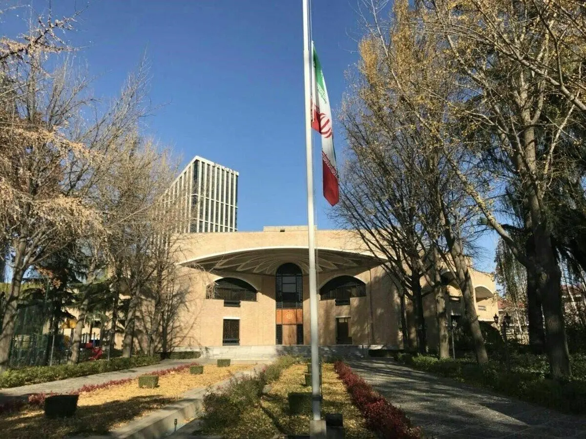 (تصویر) پیام عجیب سفارت ایران در چین همزمان با شیوع کرونا