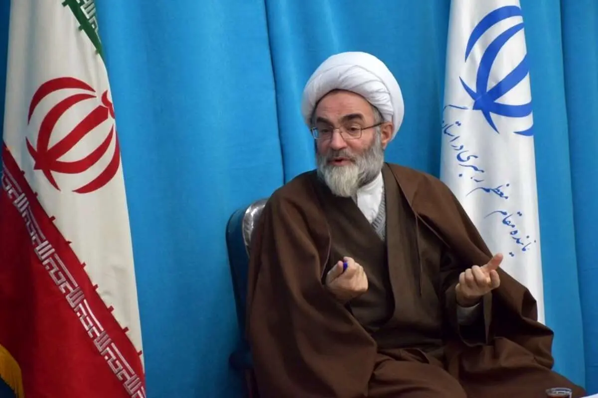 امام جمعه رشت: قرار شد، «حجاب» از ادارات استان آغاز شود