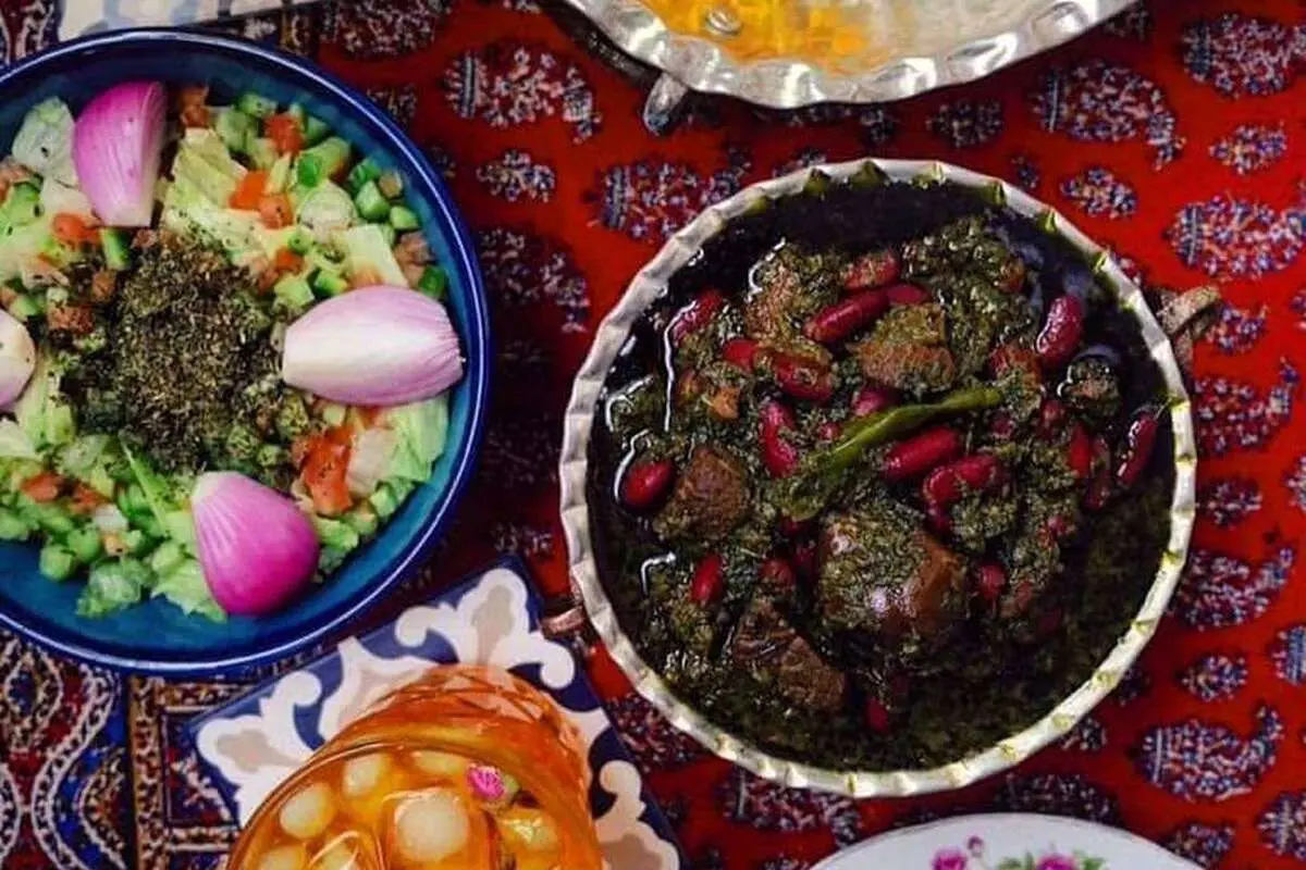 ۹ غذای اصیل و محبوب ایرانی برای مهمانی‌ها