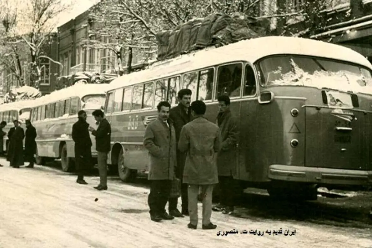 راهاندازی اولین خط اتوبوسرانی ٨٧سال پیش؛ رد ماشینهایی شبیه قطار در تهران