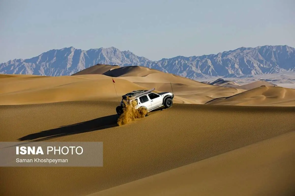 (تصاویر) کویر ریگ زرین