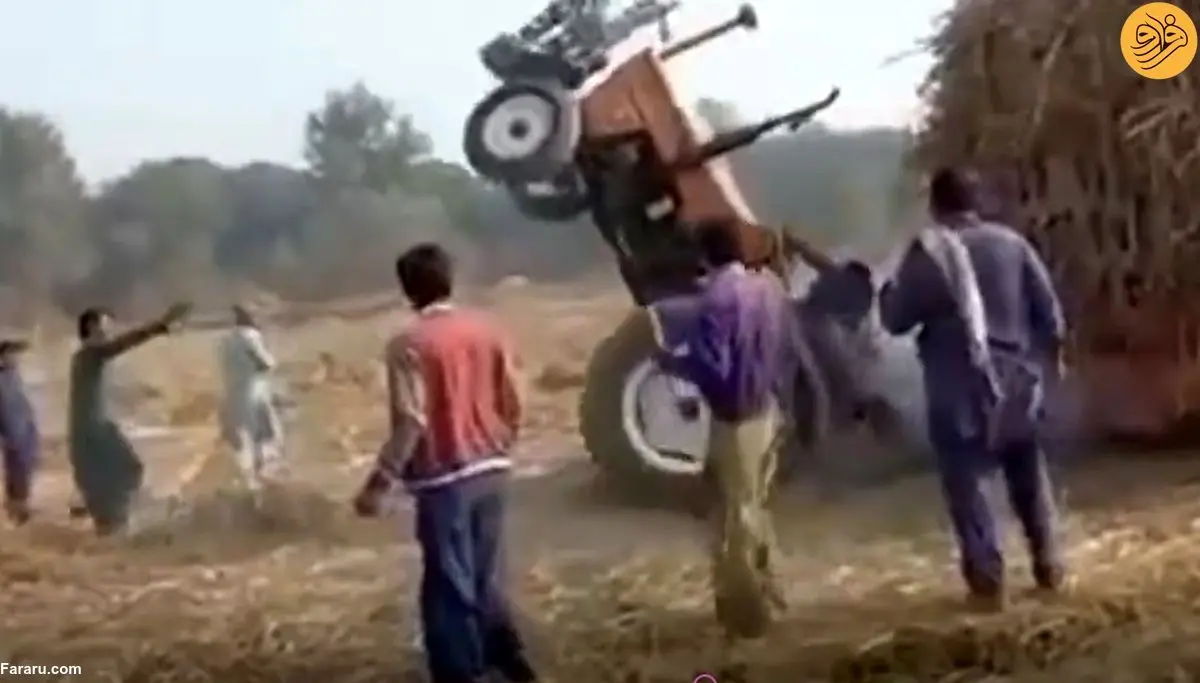 (ویدئو) حادثه عجیب برای یک تراکتور