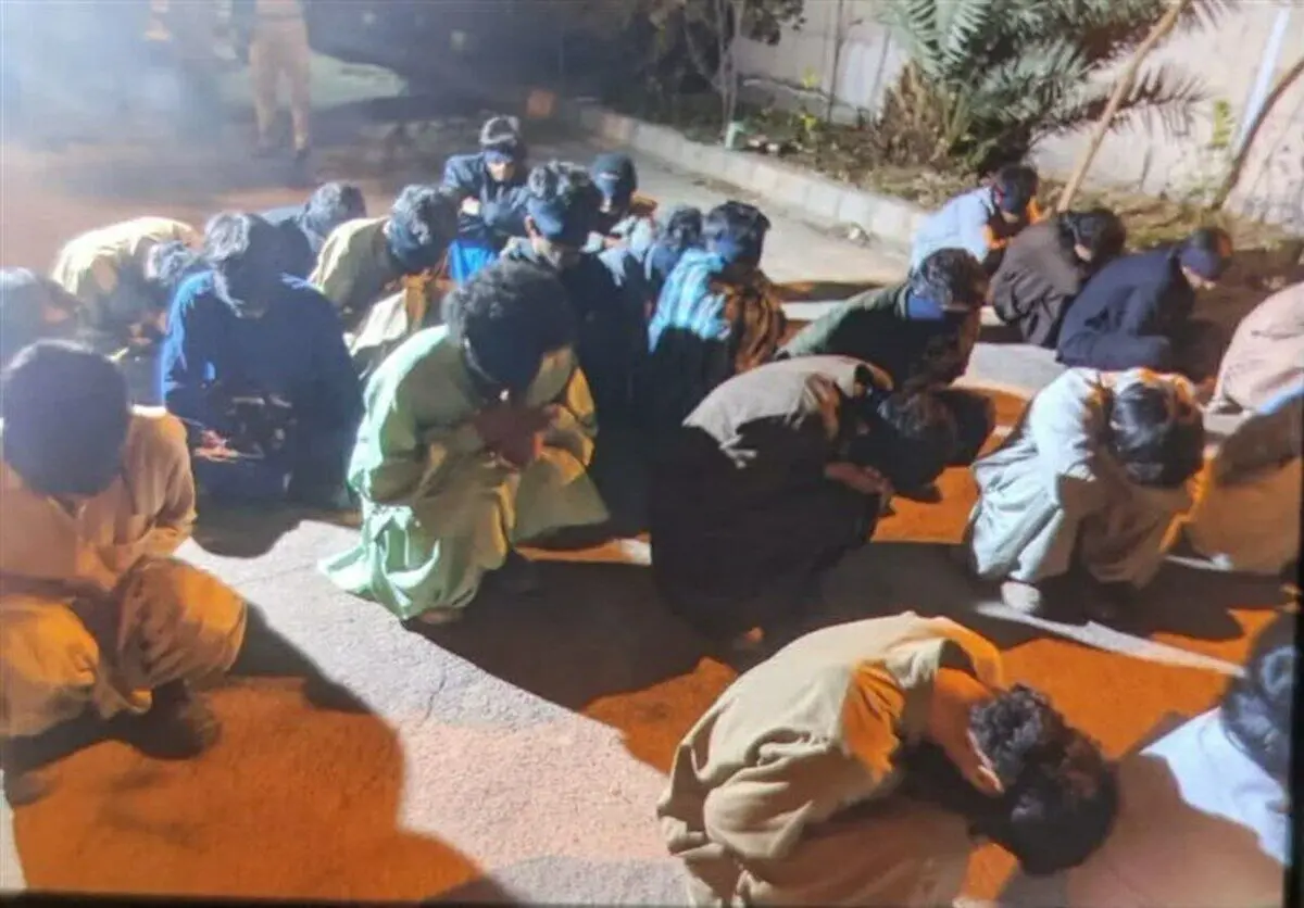 دستگیری ۱۰۰ نفر از سارقین مسلح و اتباع خارجی در زاهدان