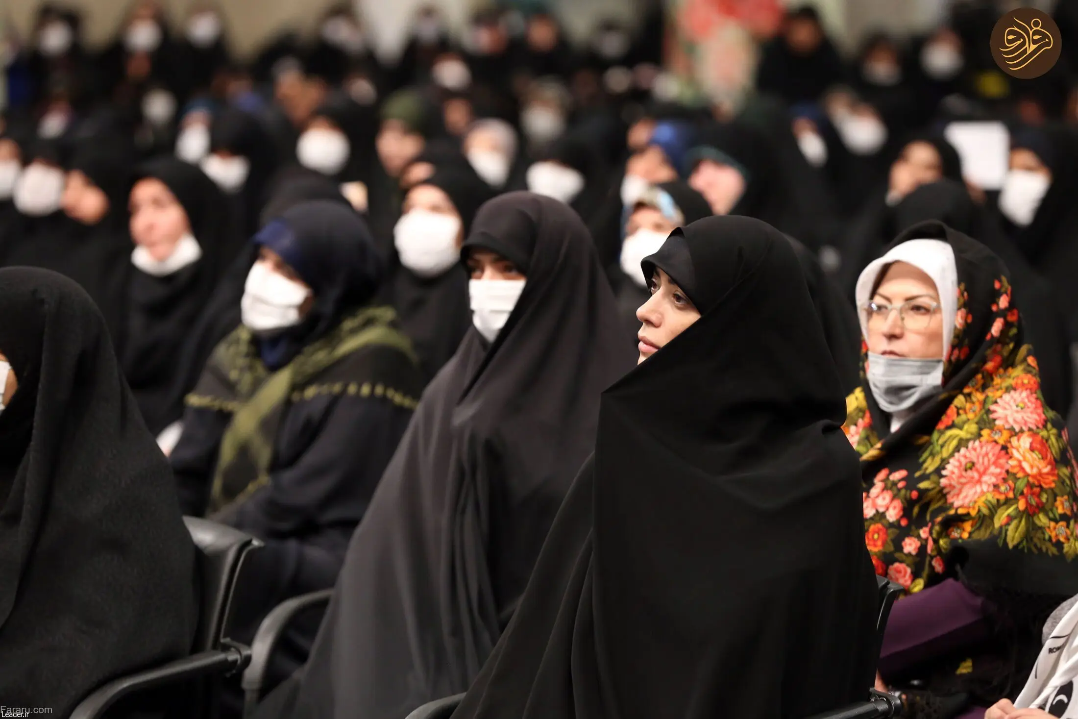 (عکس) الهام چرخنده در دیدار امروز بانوان فرهیخته با رهبر انقلاب