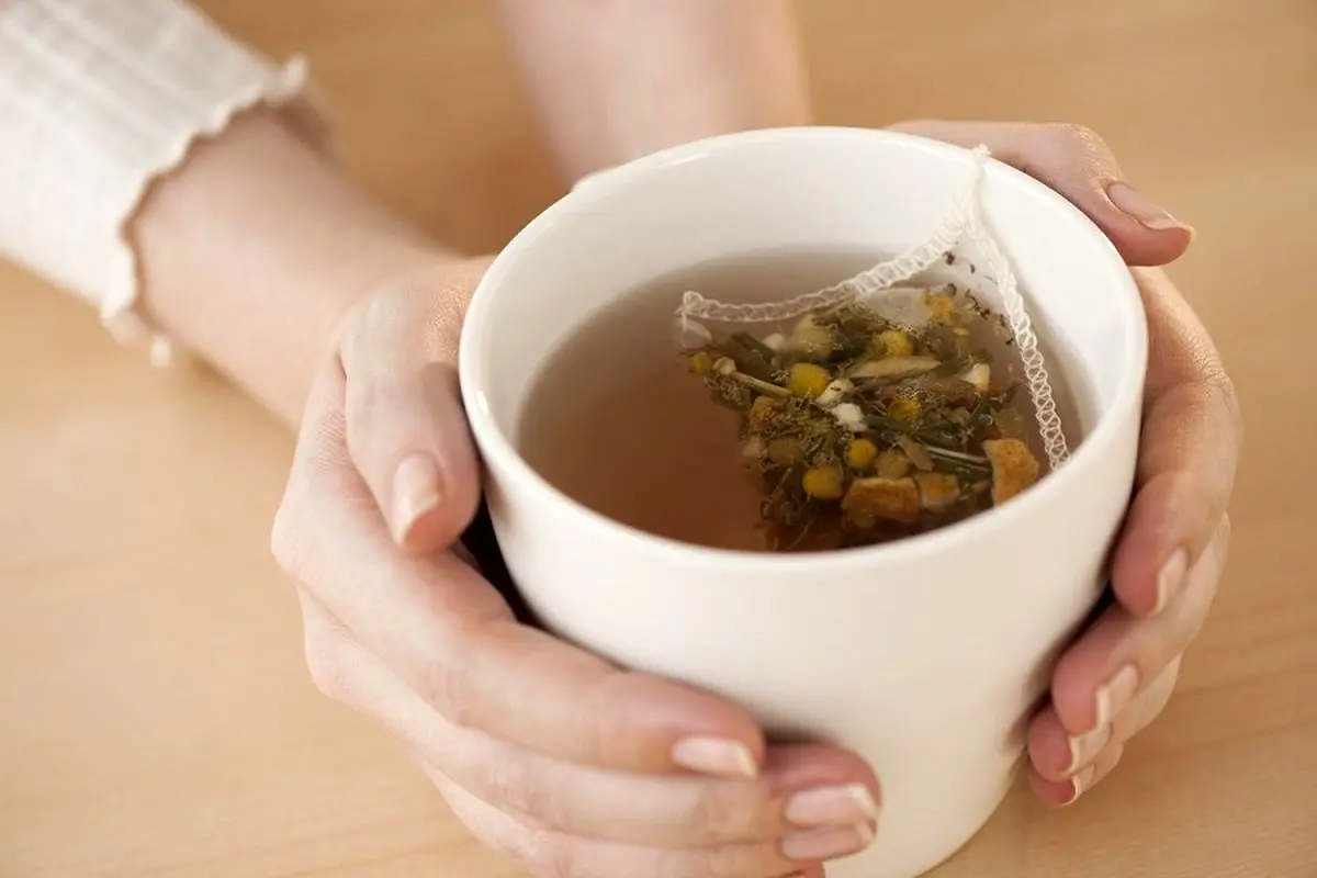 ۹ خاصیت فوق‌العادۀ چای بابونه برای سلامتی
