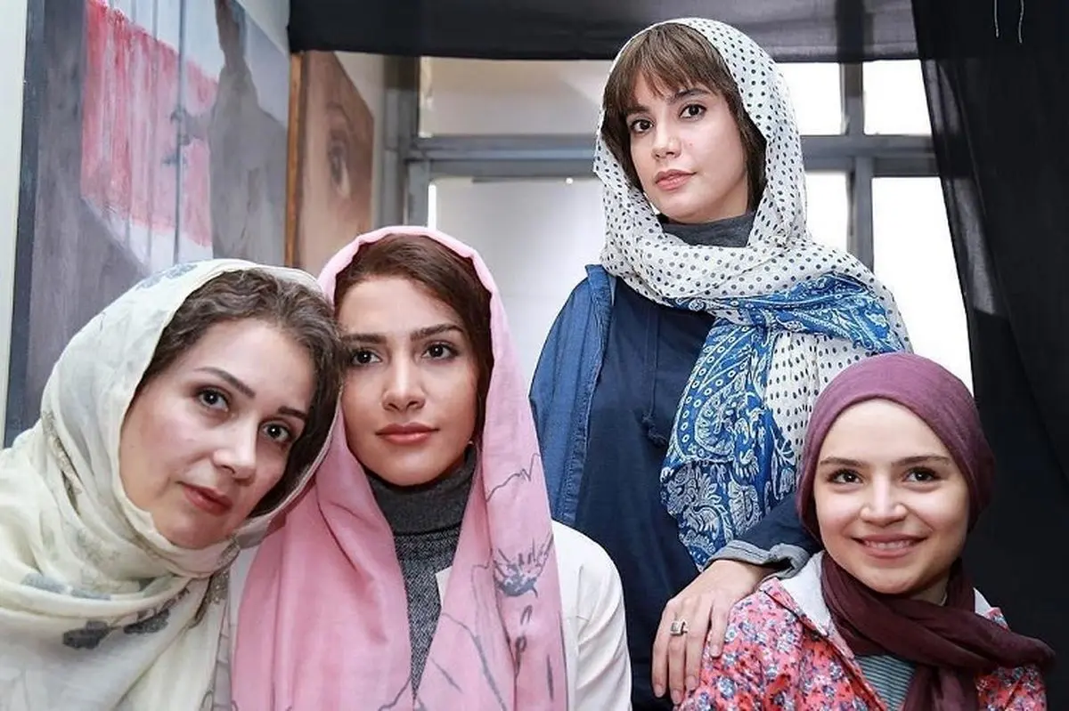 آخرین وضعیت اکران «کاناپه»، «برادران لیلا» و برگزاری جشنواره فیلم فجر