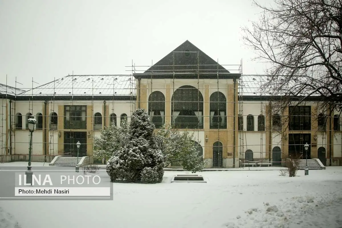 (تصاویر) مجموعه فرهنگی-تاریخی نیاوران در یک روز برفی