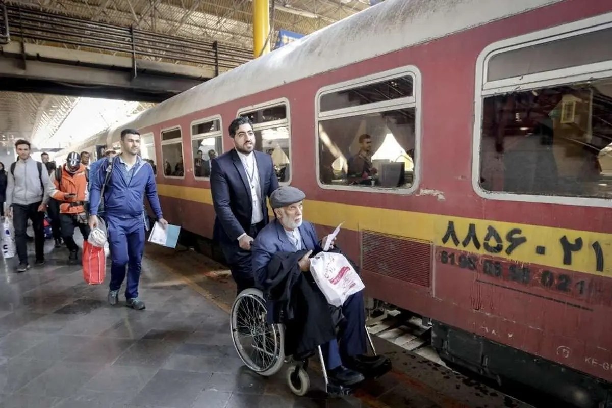 مخبر دستور لازم برای تردد قطارها در شرایط جوی را صادر کرد