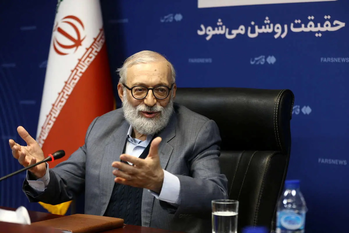 هیلاری کلینتون گفته باید تماسمان را با جامعه روحانیت در ایران بیشتر کنیم