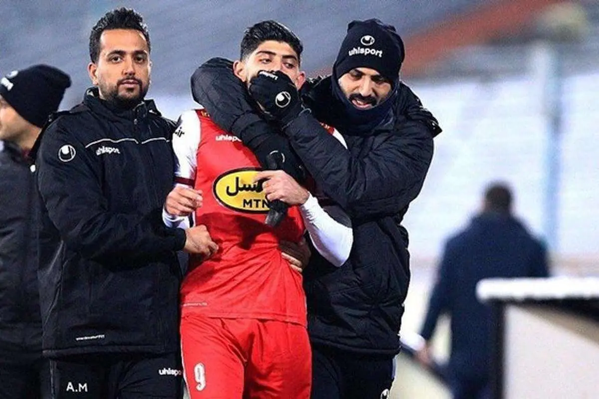 داور بازی پرسپولیس: ترابی حرف بدی زدی و اخراج شد