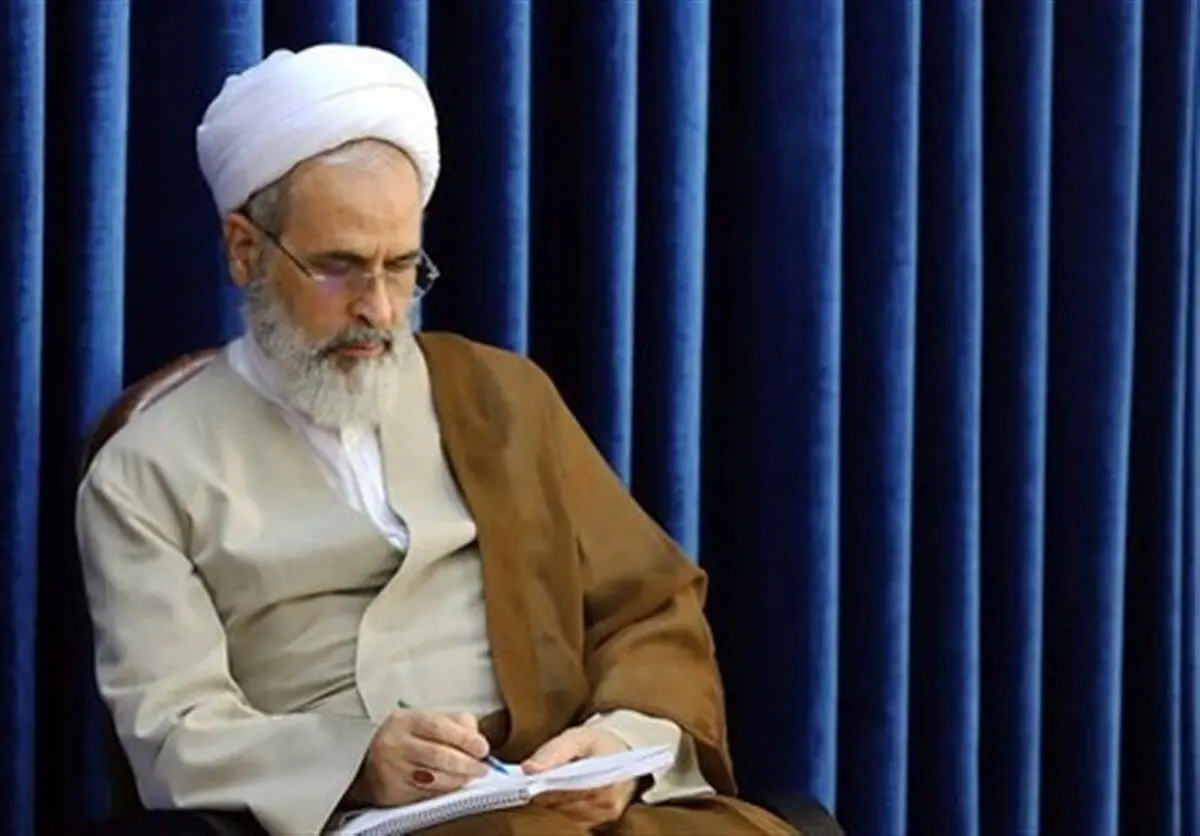 بیانیه آیت الله اعرافی: دولت فرانسه عذرخواهی کند و‌گرنه آماده عکس‌العمل قاطع باشد
