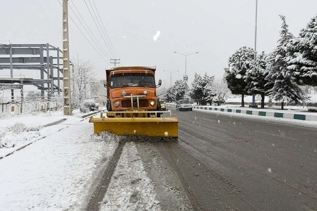 برکناری تعدادی از مدیران شهرداری بهدلیل سهل انگاری در برفروبی