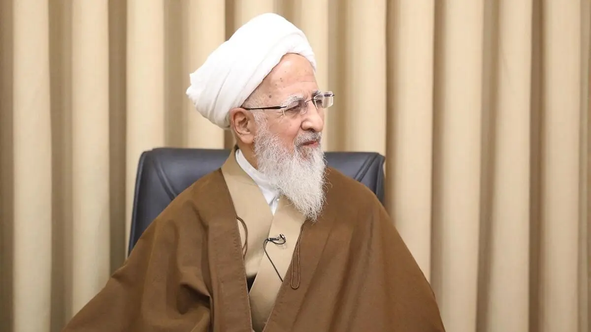 آیت‌الله جوادی آملی در واکنش‌ها به اقدام شارلی ابدو: نمی‌توان قبیح را با قبیح پاسخ داد