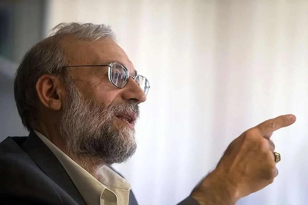 نماینده چابهار: جواد لاریجانی با سفارتخانههای خارجی ارتباط داشته / امیدوارم در دام انگلیس نیفتد