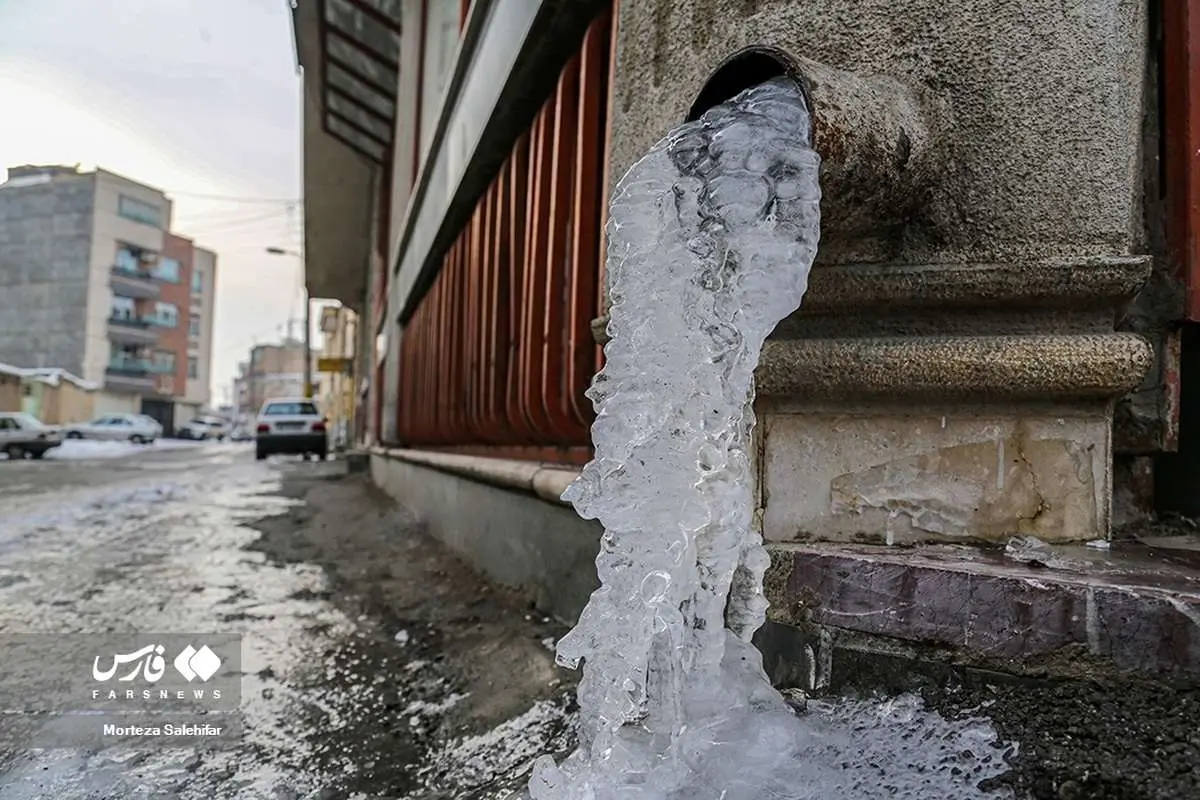 (تصاویر) یخبندان در شهرکرد