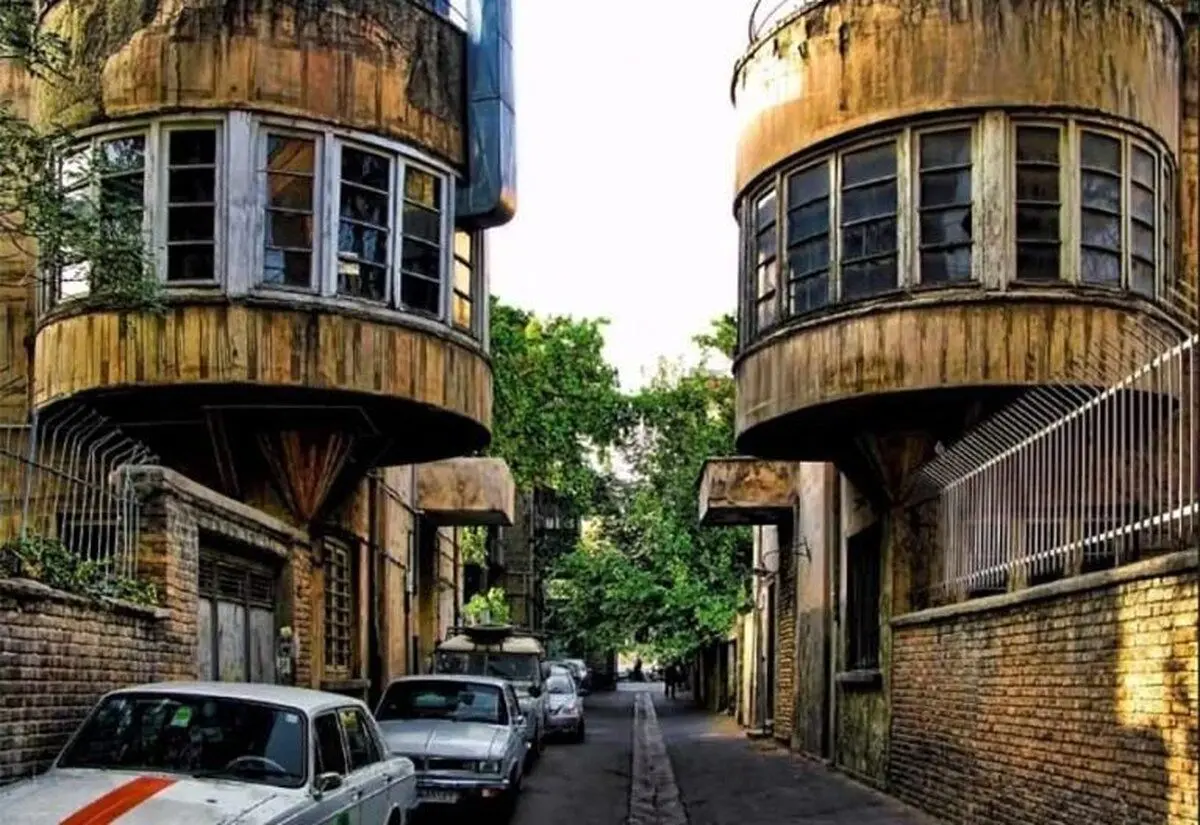 کوچه آینه‌ای تهران کجاست؟/ اینجا همه‌چیز را دو تا می‌بینید!