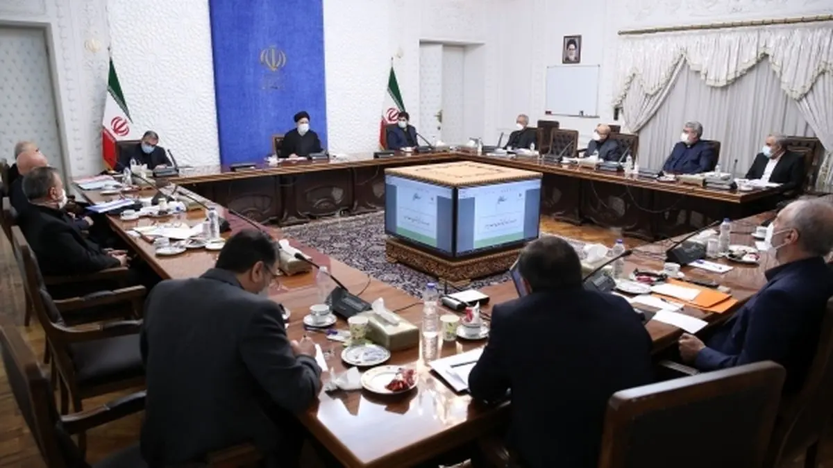 واکنش دو نشریه سپاه به سیاستمداران؛ متناقض سخن نگویید!