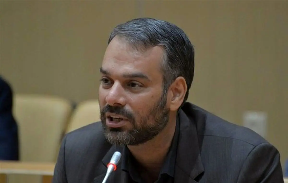 (ویدئو) انتقاد نماینده مجلس از قیمت بالای خودرو در بورس