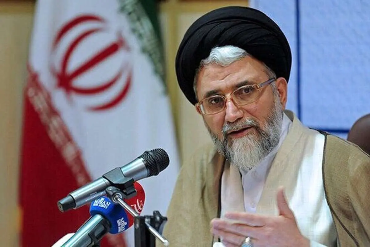 وزیر اطلاعات: هجمه اخیر به شمخانی غیرمنصفانه بود؛ او در حوزه امنیت ملی تلاشهای ویژهای داشته است