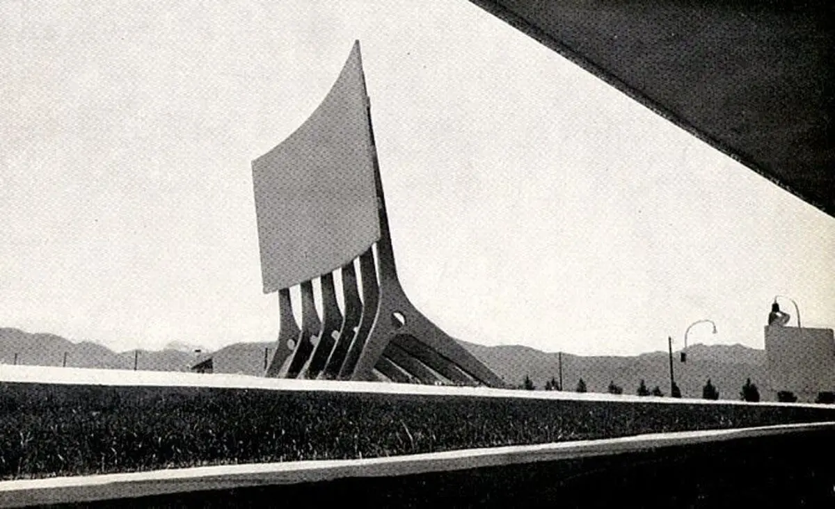 پاتوق محبوب جوانان دهه ۳۰؛ سینمای خودرویی ویژه پولدار‌ها و آمریکایی‌ها