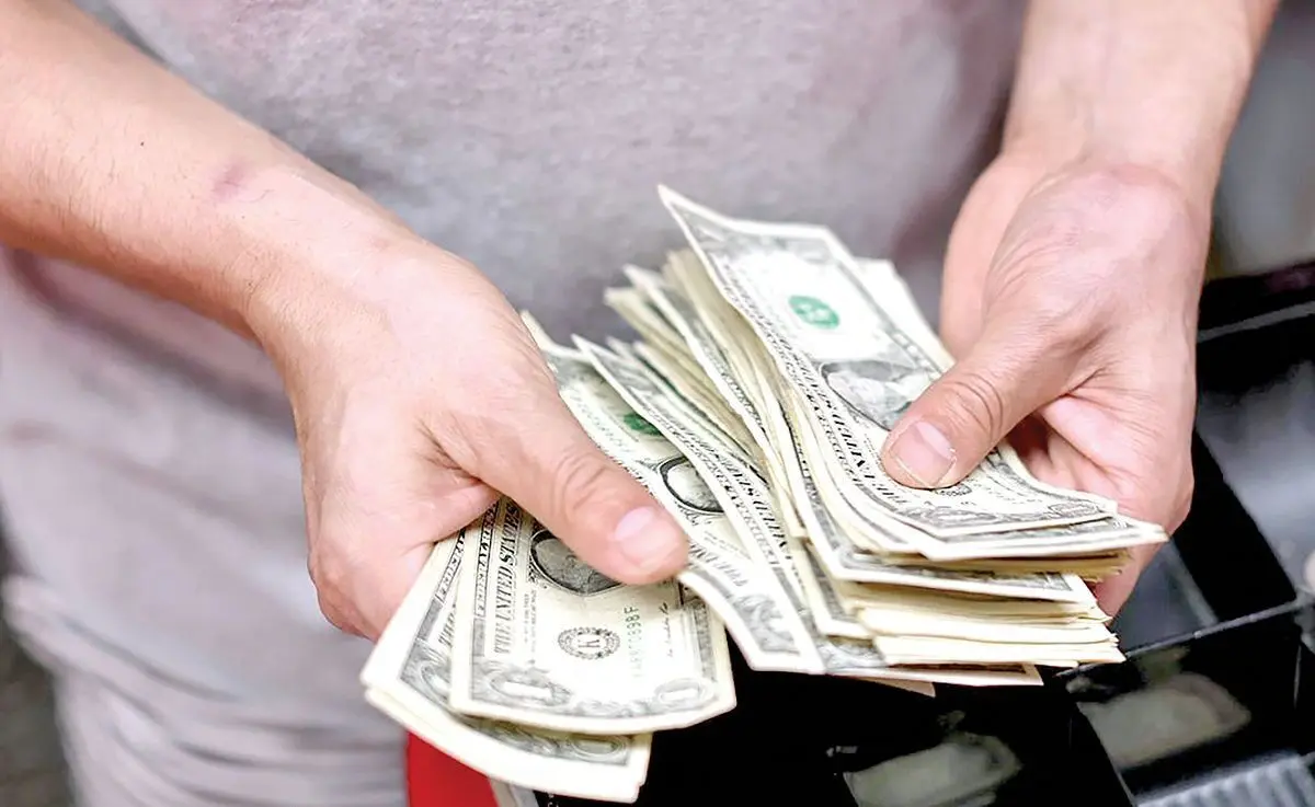 مانور سیاستگذاری در بازار ارز