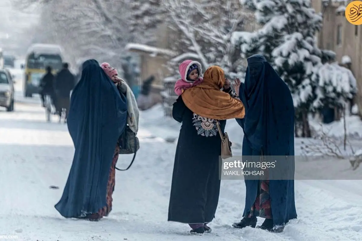 (ویدئو) سرما رنج افغان‌ها را تشدید می‌کند