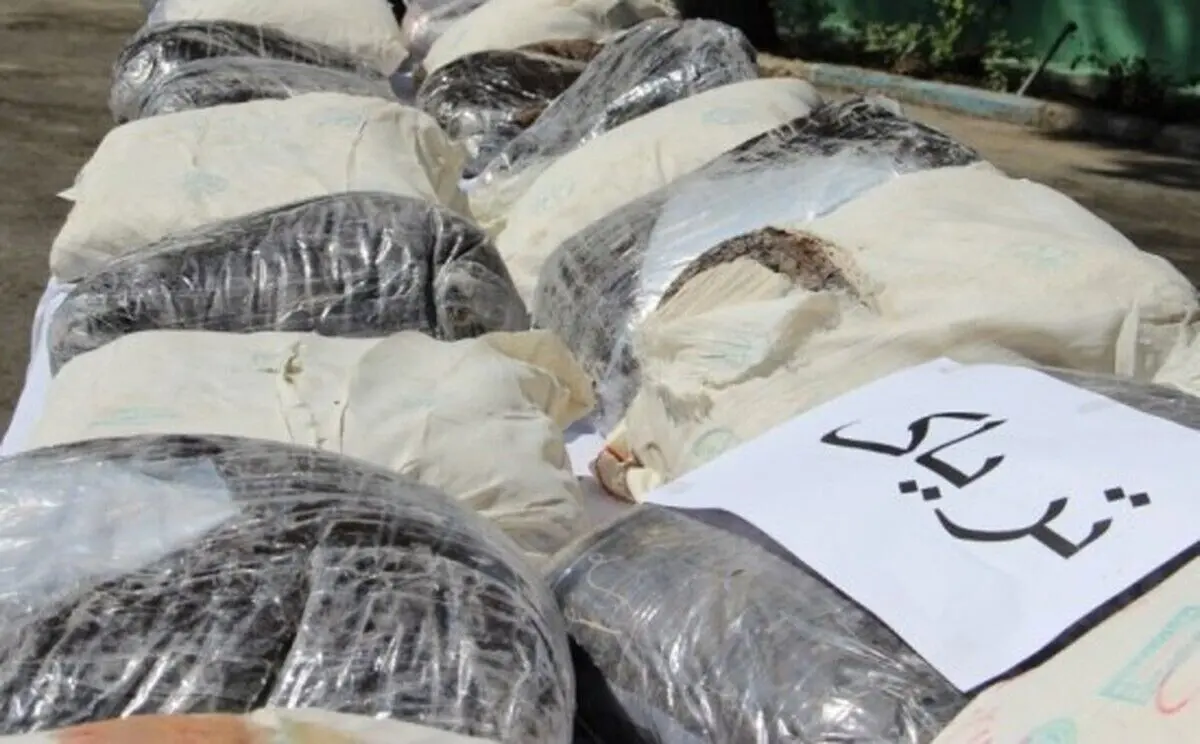 از شهرِ معروفِ ایران، تریاک قاچاق می‌کنند
