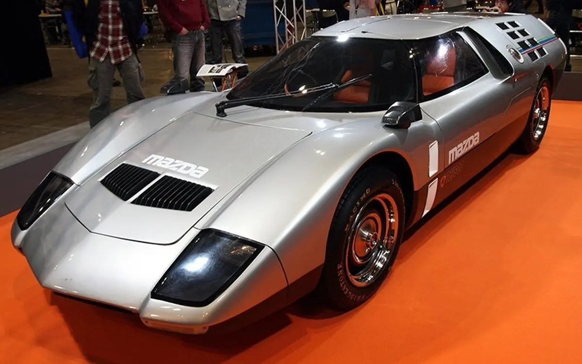 (تصاویر) مزدا آر اکس-۵۰۰؛ تحفه ژاپنی فقط یک دستگاه!