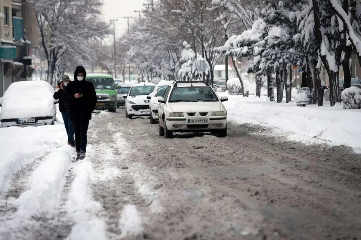 ماندگاری هوای سرد تهران/ هوا همچنان آلوده است