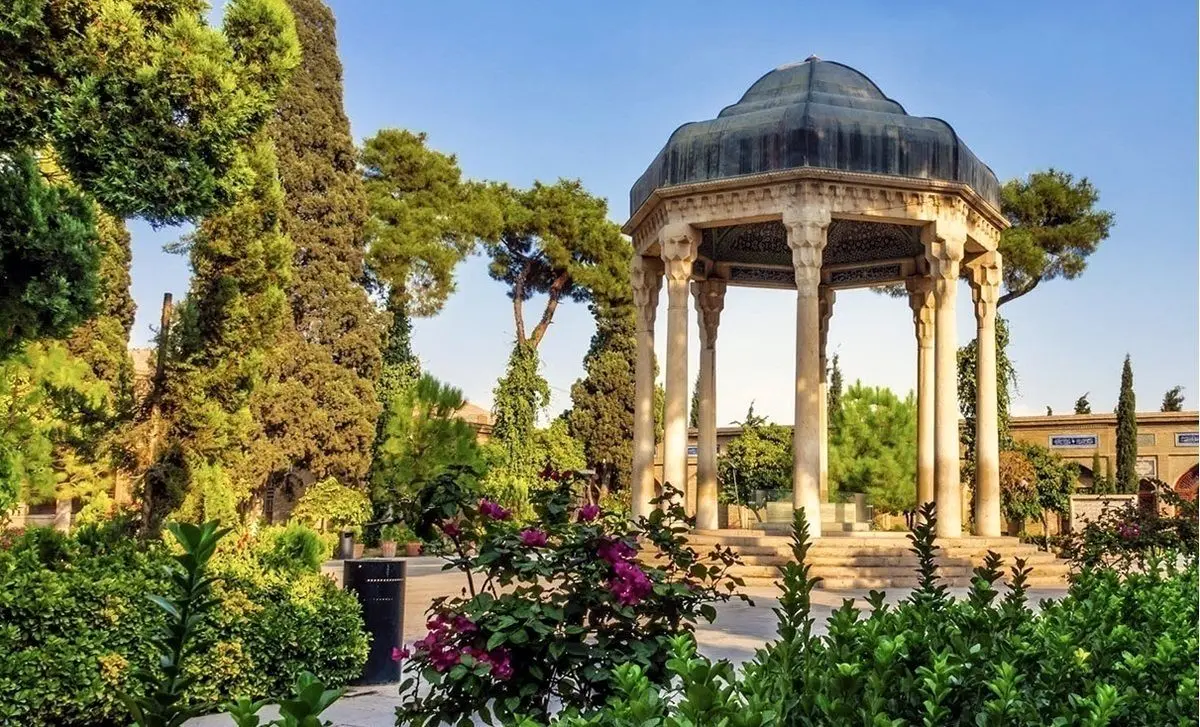 تفال به حافظ امروز چهارشنبه ۵ بهمن ماه ۱۴۰۱