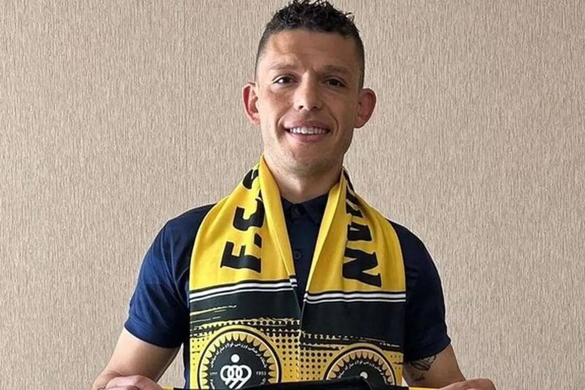 مدافع سپاهان از این تیم جدا شد