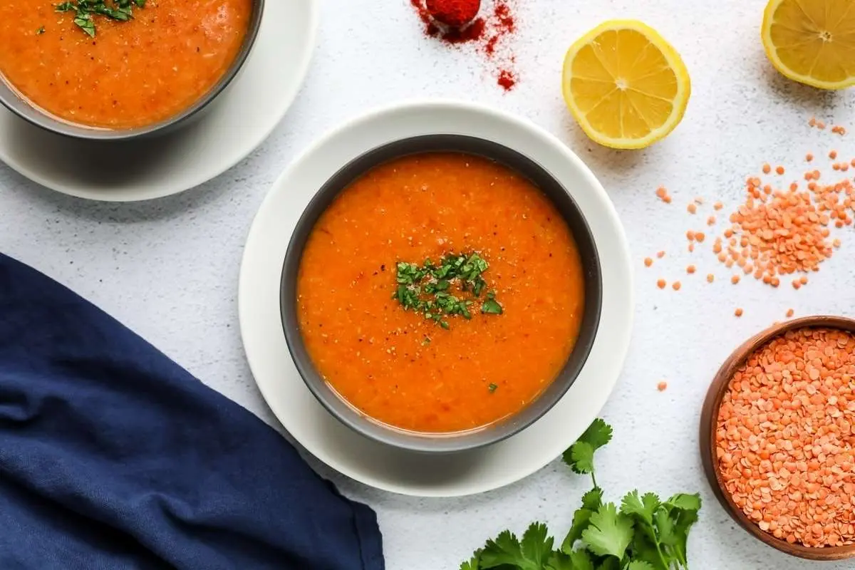 طرز تهیه سوپ دال عدس؛ مخصوص روزهای سرد