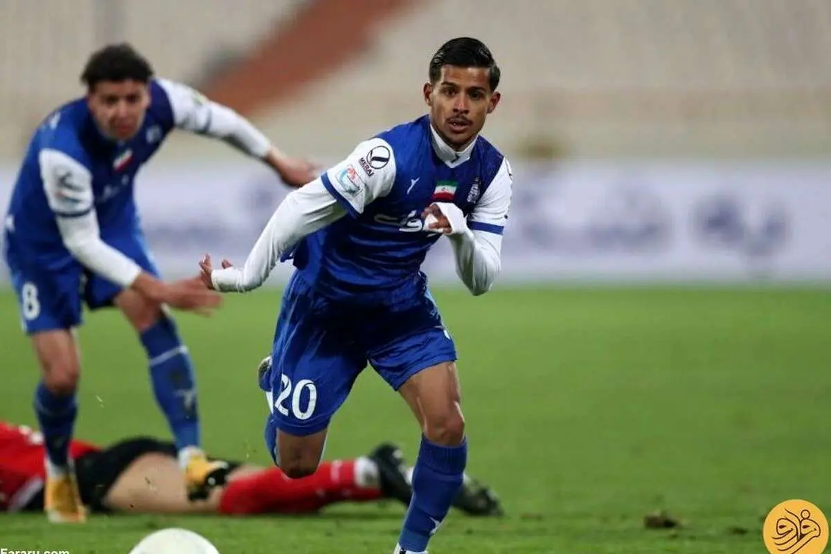 (عکس)شوخی عجیب مهدی قائدی با سعید مهری