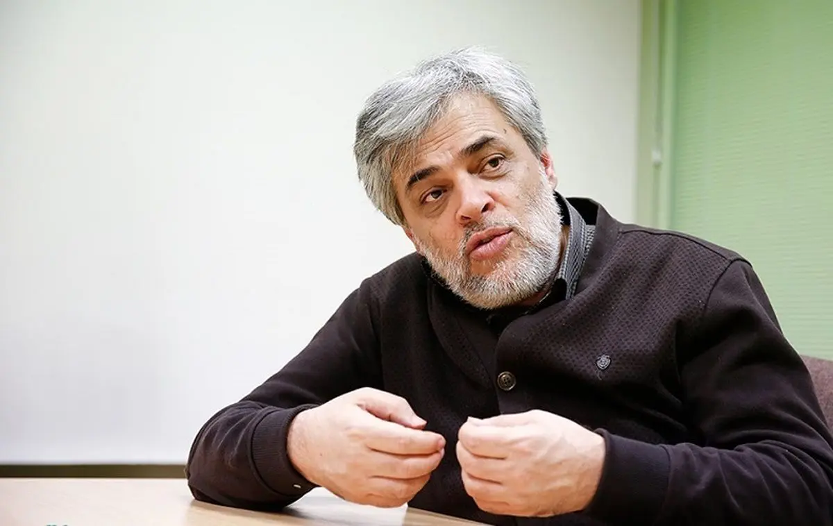 محمد مهاجری: راه اصلاح اندیشه دولت رئیسی، تغییر ۹۰ درصد کابینه است / یک جریان توهم‌ساز وجود دارد