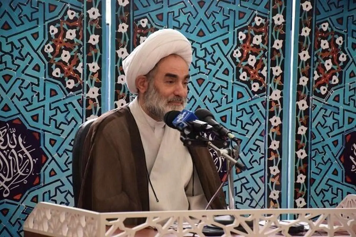 امام جمعه رشت: هرچقدر ما را منزوی کنید، قدرتمندتر خواهیم شد