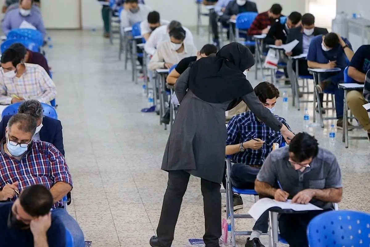 تردید روزنامه حامی دولت در برگزاری سالم کنکور/ چرا مسئولان آسانترین راه حل را انتخاب کردند؟