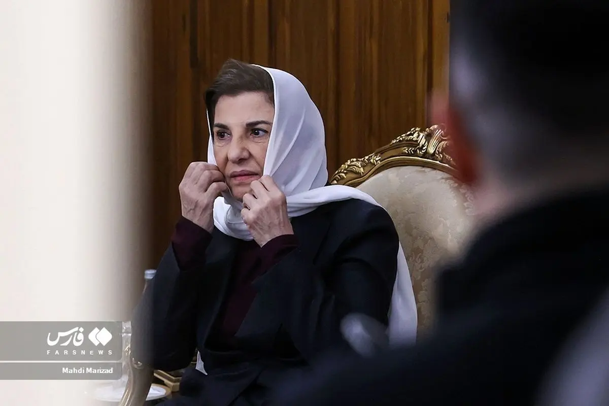 (تصاویر) حجاب مشاور بشار اسد در دیدار امیرعبداللهیان