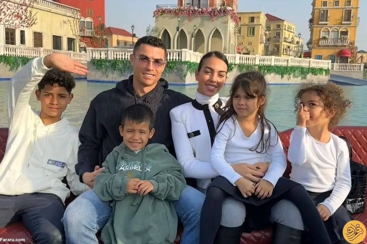 (عکس) شام عاشقانه جورجینا رودریگس با چند شاخه گل رز