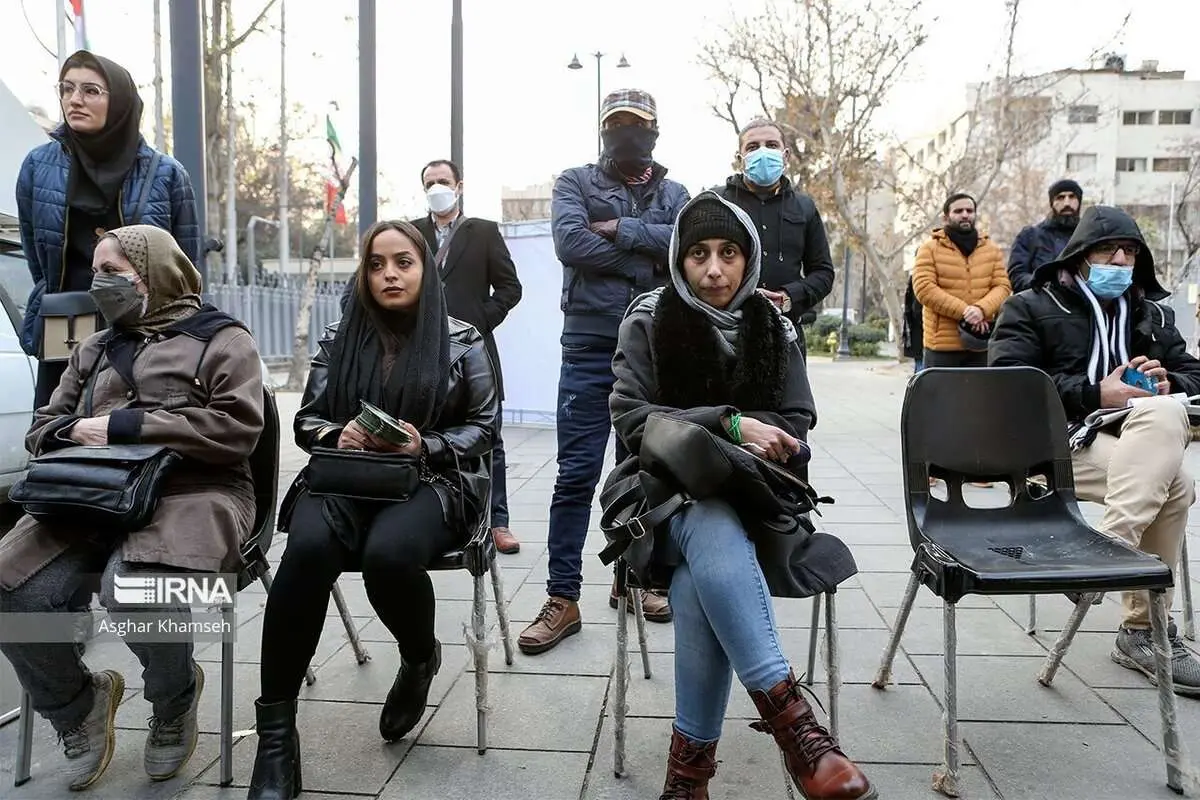 (تصاویر) اجراهای خیابانی جشنواره تئاتر فجر