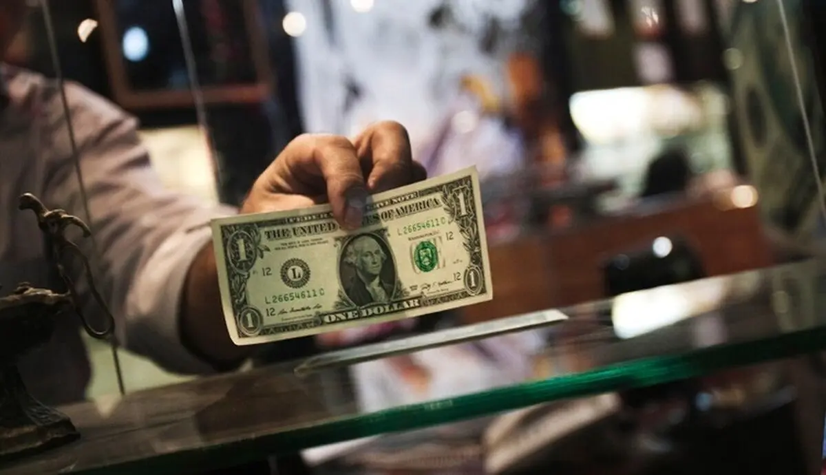 نرخ ارز، دلار، سکه، طلا و یورو شنبه هشتم بهمن ۱۴۰۱