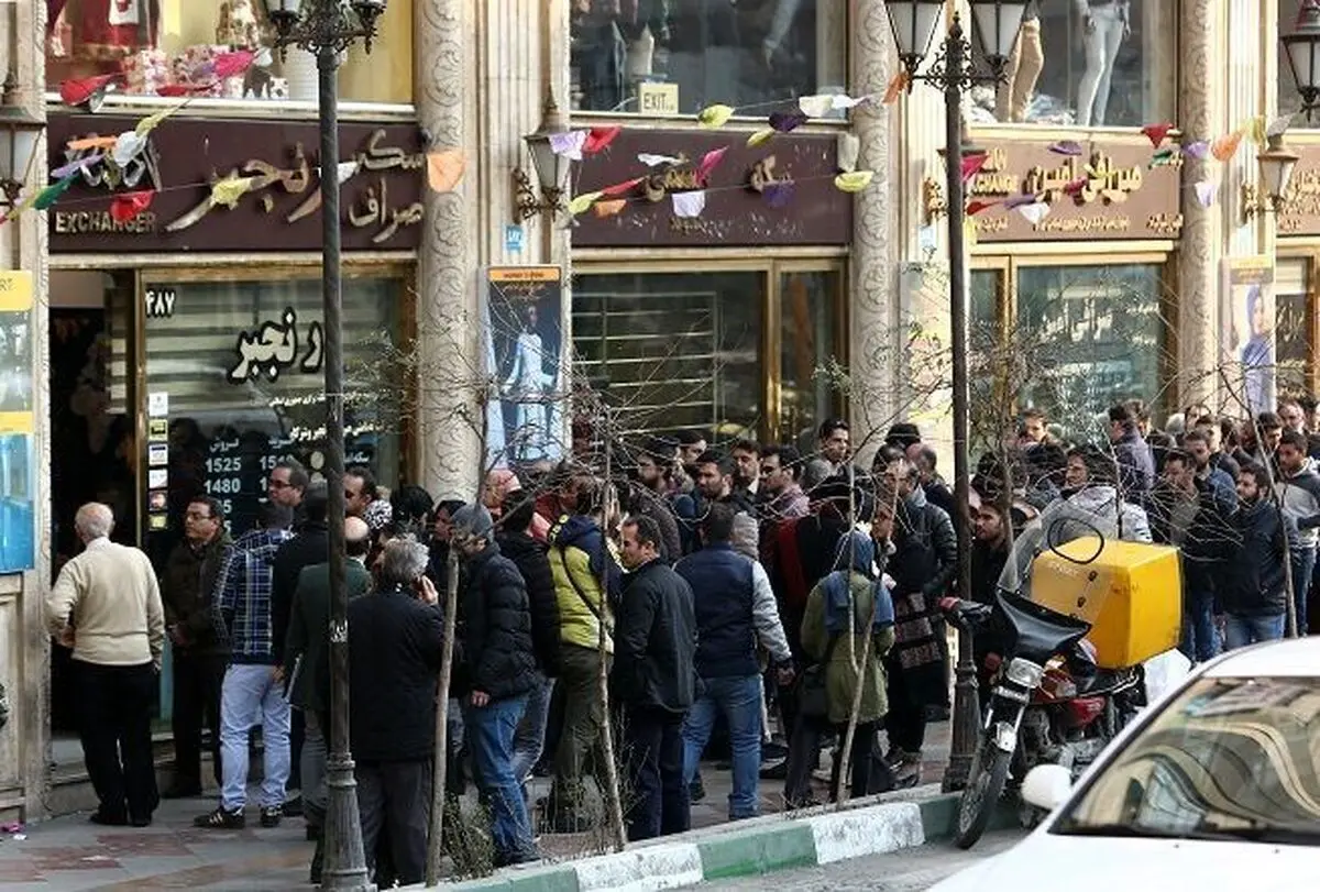 ربع سکه، فلز جان سخت شد/ راز خرید یک دلاری و دو دلاری در بازار