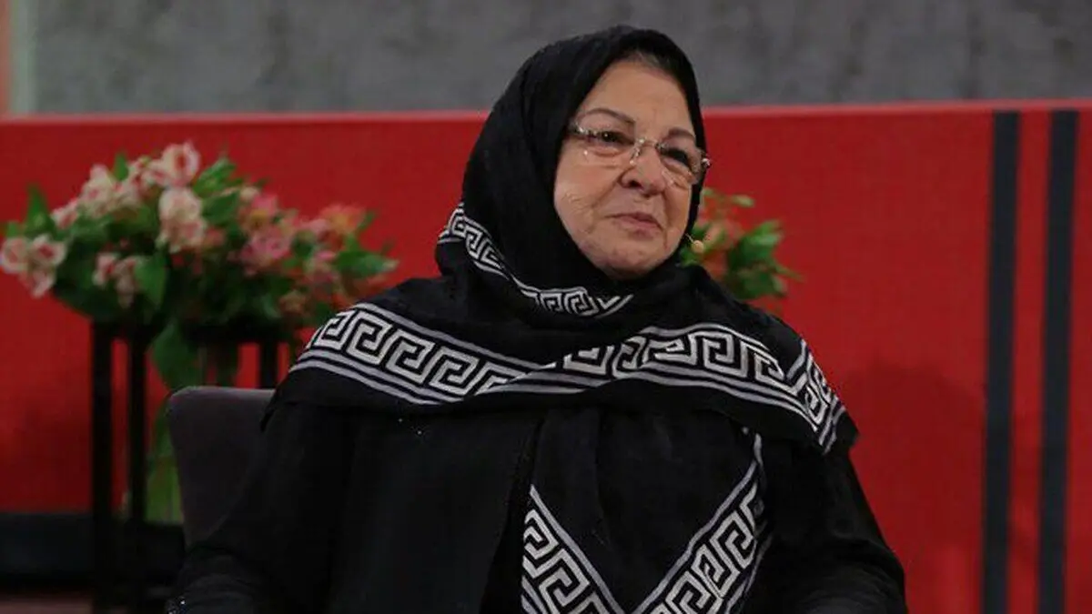 آزیتا لاچینی: حالم خوب نیست، بگویید برایم دعا کنند